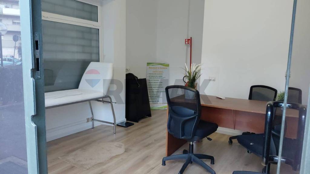 negozio in affitto a Roma in zona Pietralata