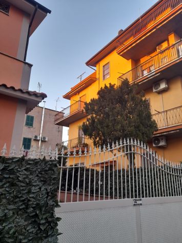 appartamento in affitto a Roma in zona Torre Angela