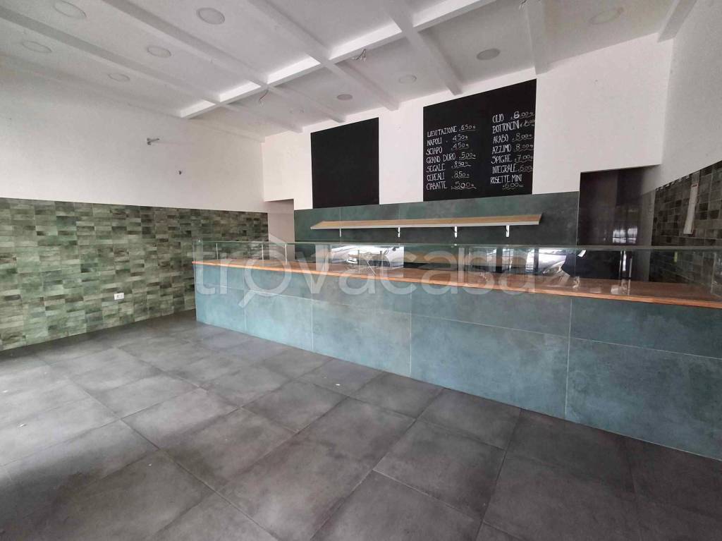 negozio in affitto a Roma in zona Prenestino-Labicano