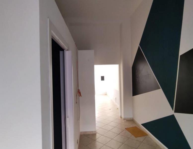 negozio in affitto a Roma in zona Tuscolano