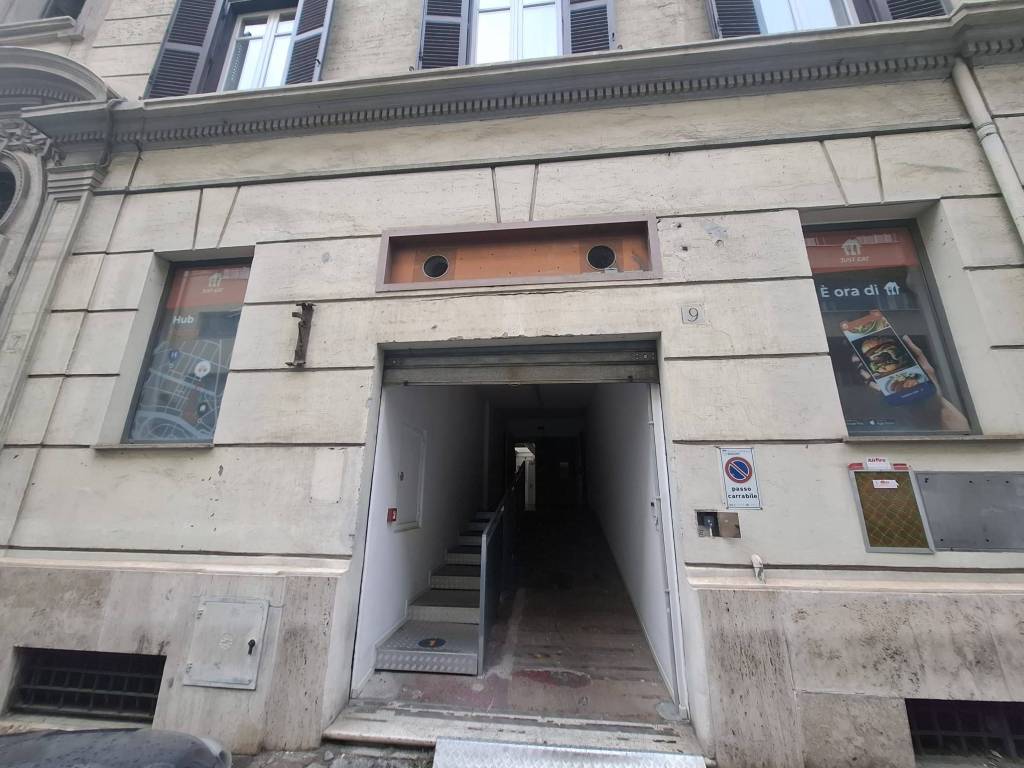 negozio in affitto a Roma in zona Ludovisi/Sallustiano