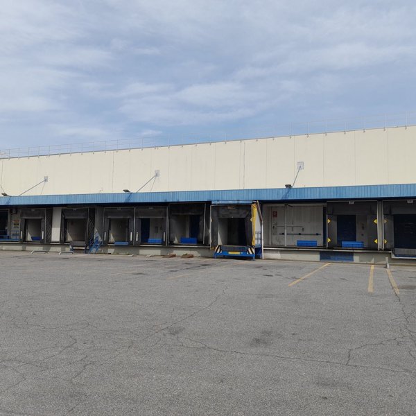 capannone in affitto a Roma in zona Ponte Mammolo