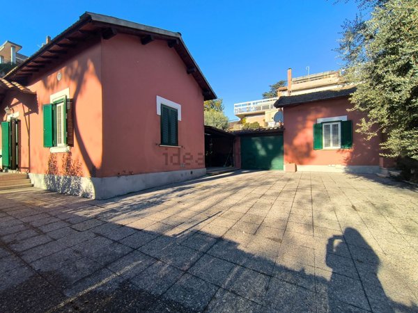 casa indipendente in affitto a Roma in zona Monte Sacro/Talenti