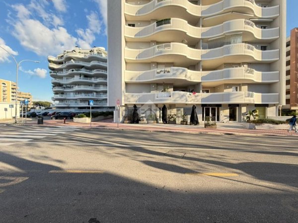 locale commerciale in affitto a Roma in zona Casal Boccone