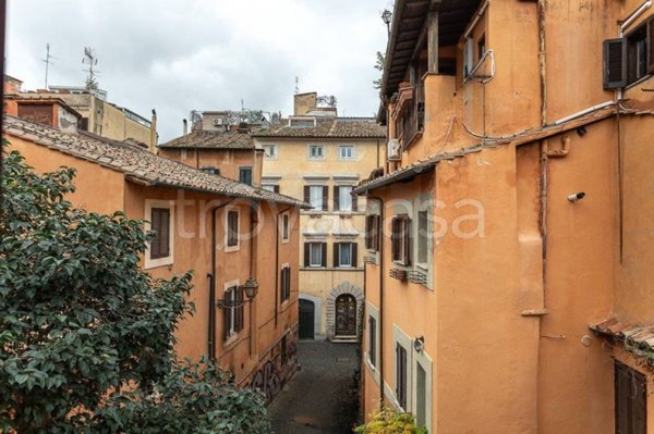 appartamento in affitto a Roma in zona Trastevere
