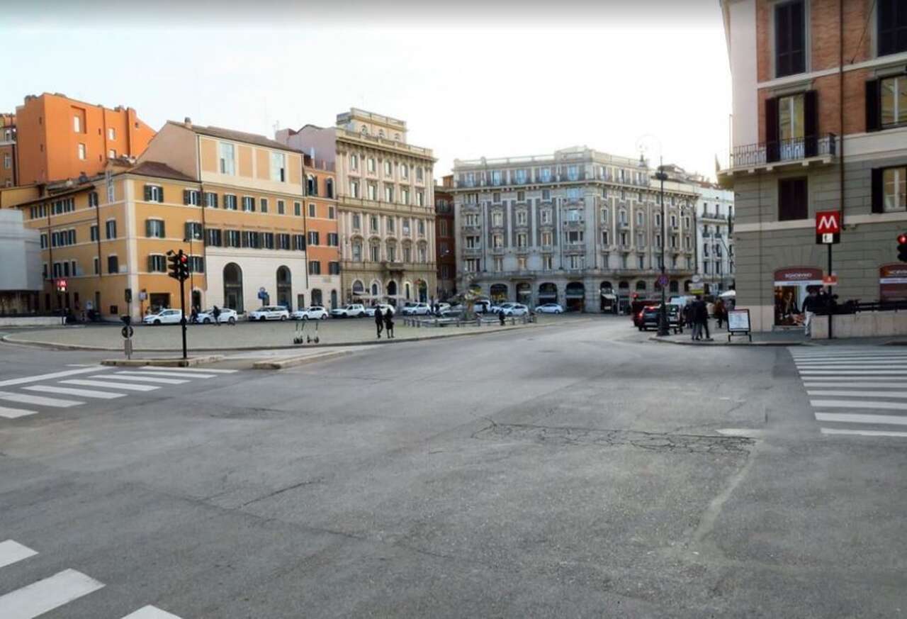 ufficio in affitto a Roma in zona Trevi-Colonna