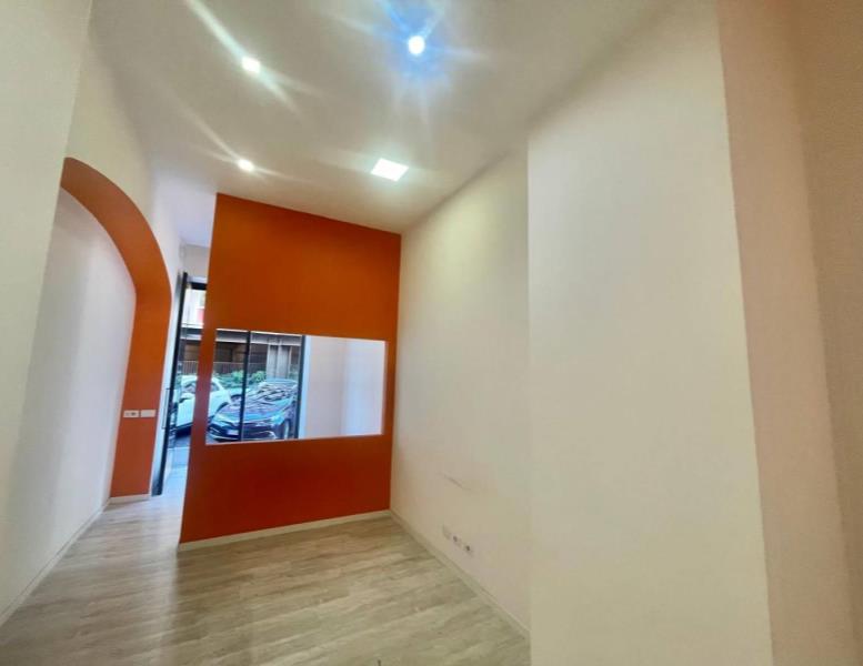 locale commerciale in affitto a Roma in zona Rione Prati