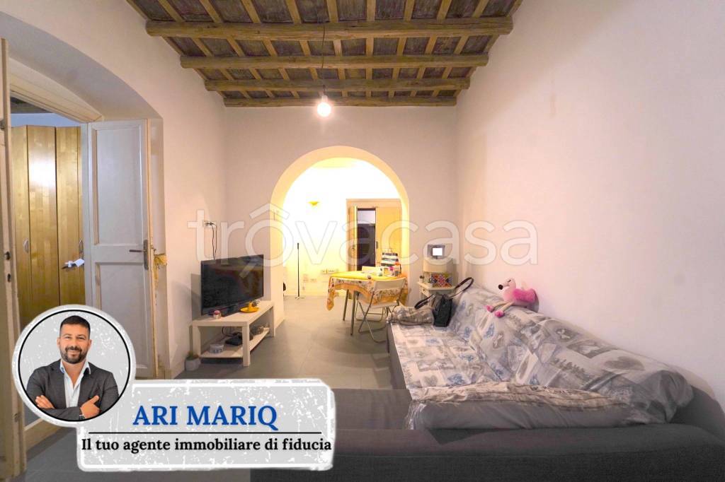 appartamento in affitto a Roma in zona Rione Monti/Campitelli