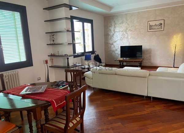 casa indipendente in affitto a Roma