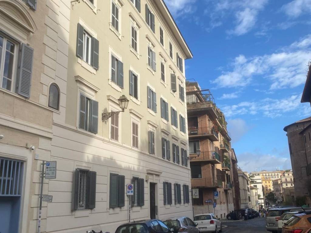 appartamento in affitto a Roma in zona Celio