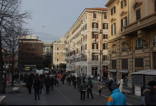negozio in affitto a Roma in zona Flaminio