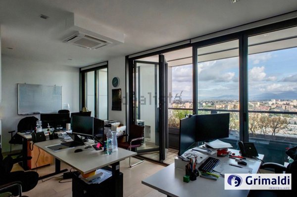 ufficio in affitto a Roma in zona Torrino