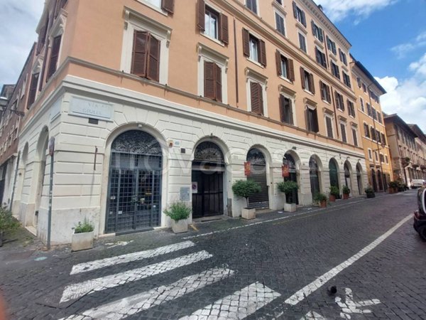 appartamento in affitto a Roma in zona Rione di Ponte