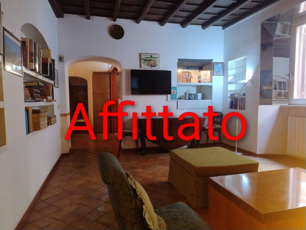 appartamento in affitto a Roma in zona Parione/Sant'Eustachio