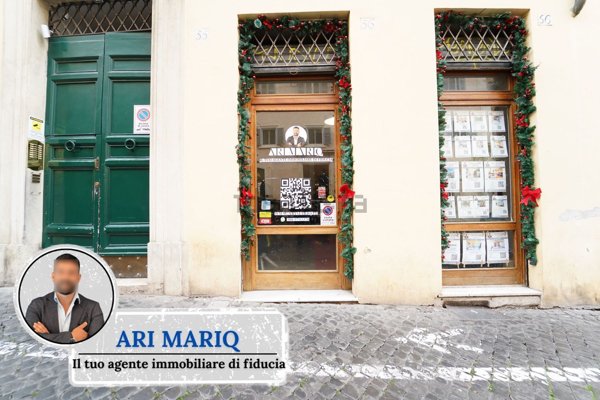 locale commerciale in affitto a Roma in zona Rione Monti/Campitelli