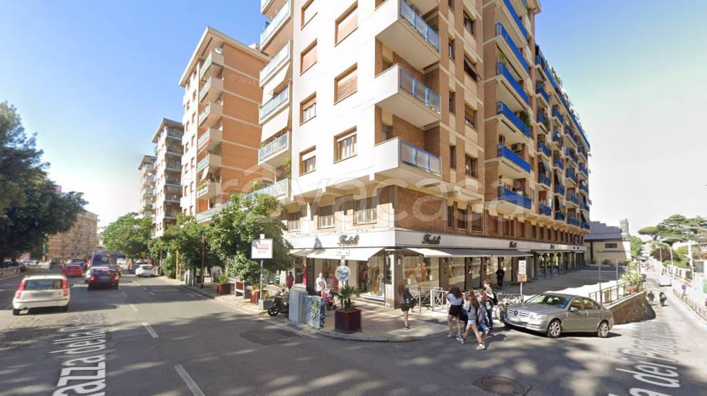 negozio in affitto a Roma in zona Portuense