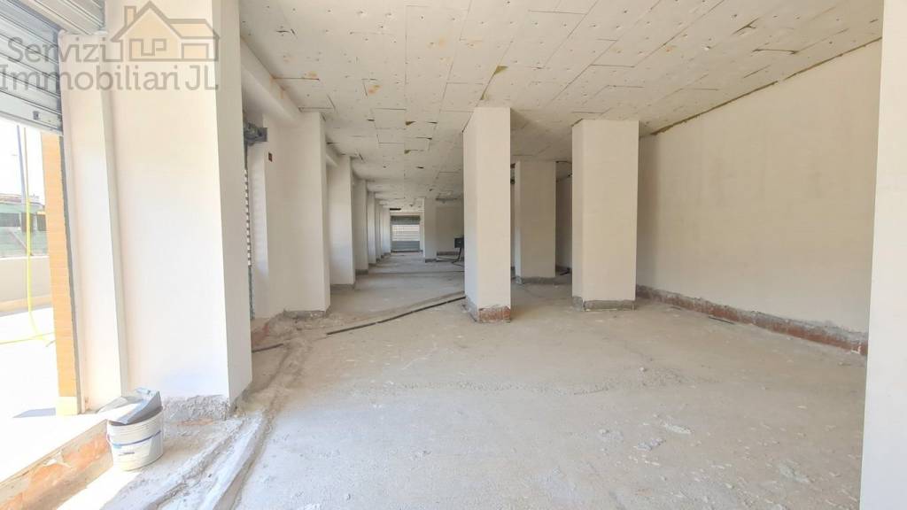 negozio in affitto a Roma in zona Tor Sapienza