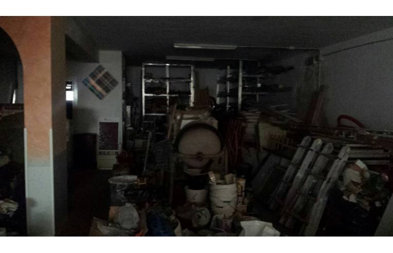 locale di sgombero in affitto a Roma in zona Lunghezza