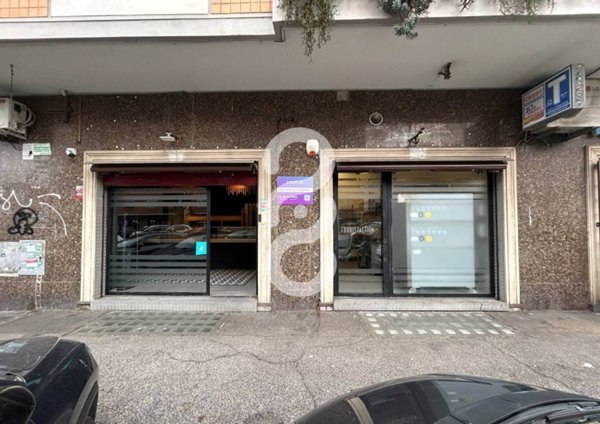 negozio in affitto a Roma in zona Tuscolano