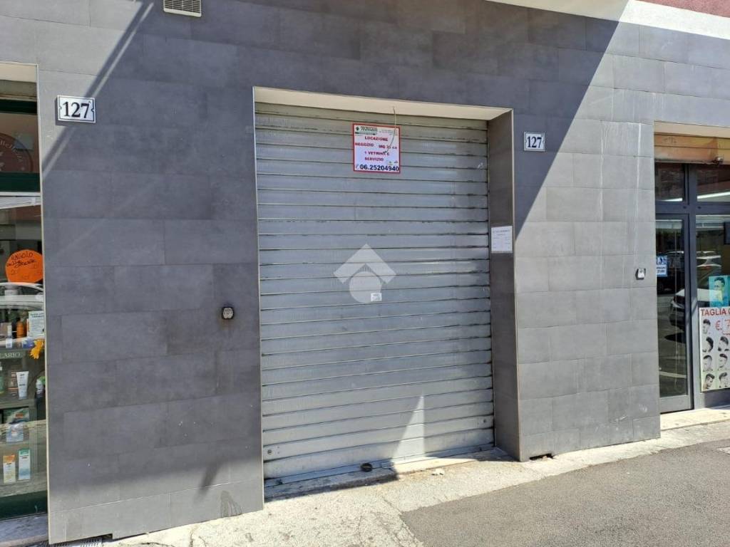 negozio in affitto a Roma in zona Prenestino-Centocelle