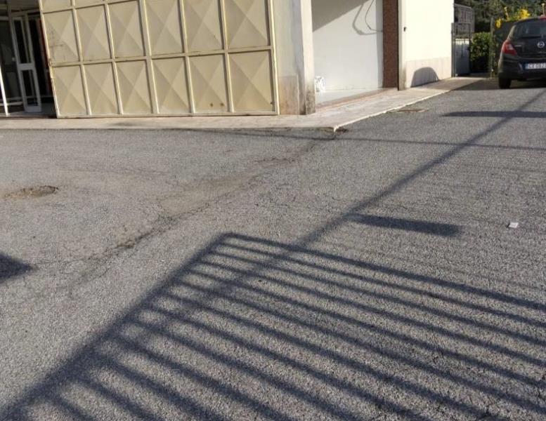 locale commerciale in affitto a Roma in zona Romanina