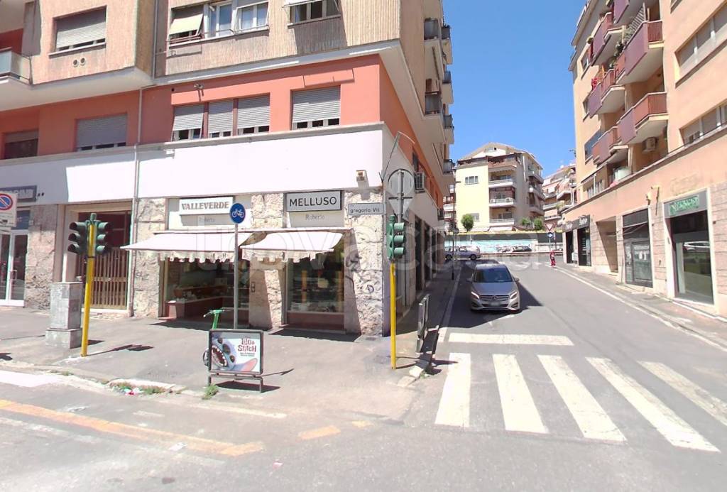 negozio in affitto a Roma in zona Aurelio