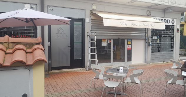 negozio in affitto a Roma in zona Infernetto