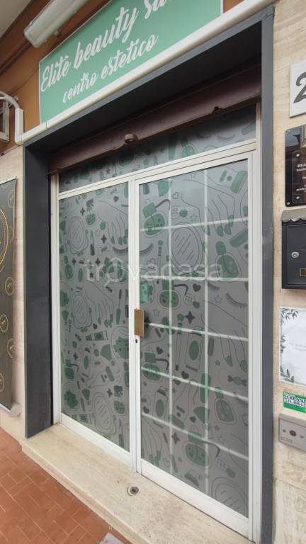 negozio in affitto a Roma in zona Labaro