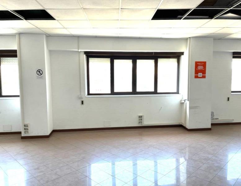 ufficio in affitto a Roma in zona Tuscolano