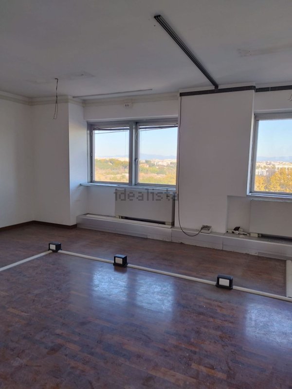 ufficio in affitto a Roma in zona Tor di Valle