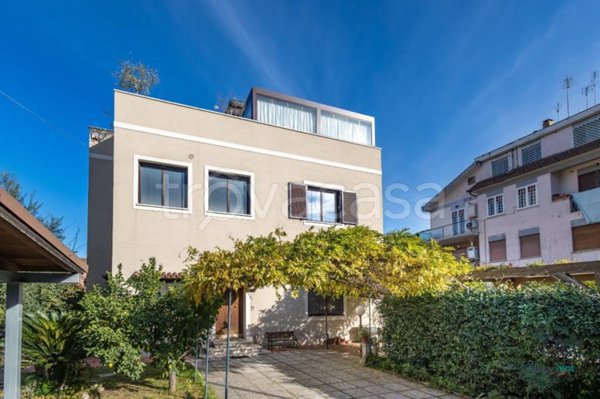 appartamento in affitto a Roma in zona Appio Claudio