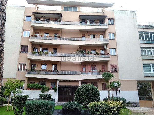 appartamento in affitto a Roma in zona EUR