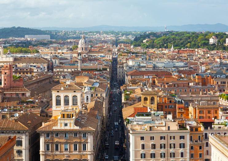 negozio in affitto a Roma in zona Campo Marzio