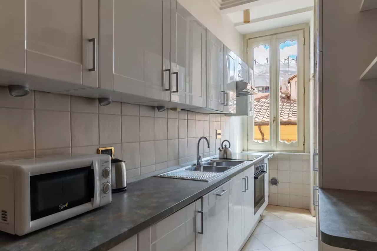 appartamento in affitto a Roma in zona Trevi-Colonna