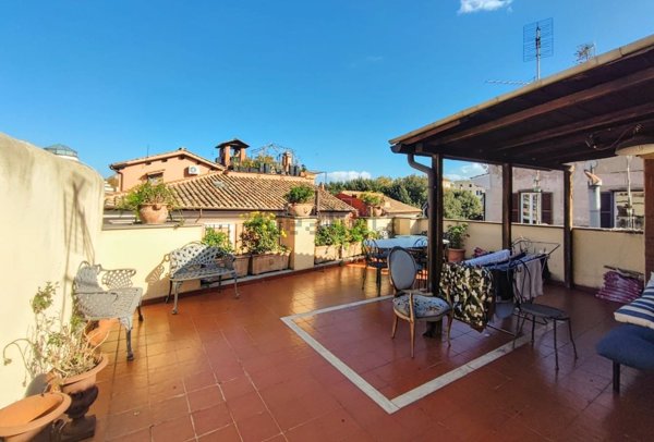 appartamento in affitto a Roma in zona Trastevere