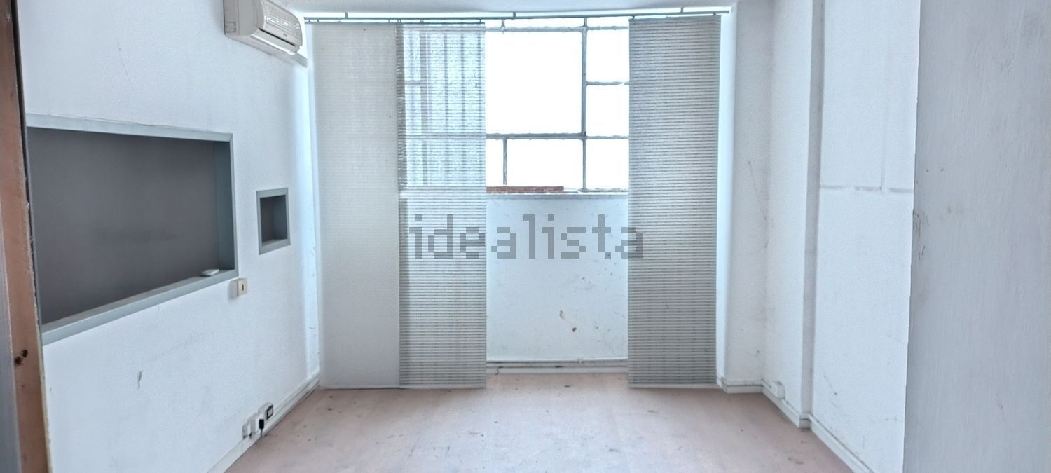 locale commerciale in affitto a Roma in zona Primavalle