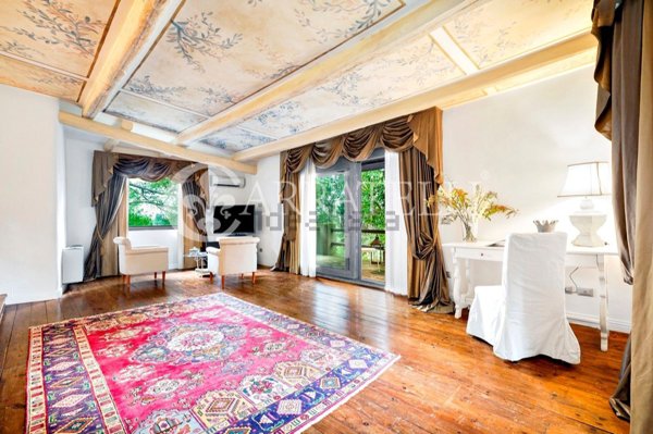 casa indipendente in affitto a Roma in zona Tomba di Nerone