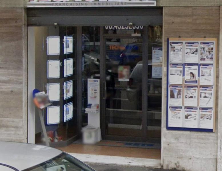 locale commerciale in affitto a Roma in zona Pietralata