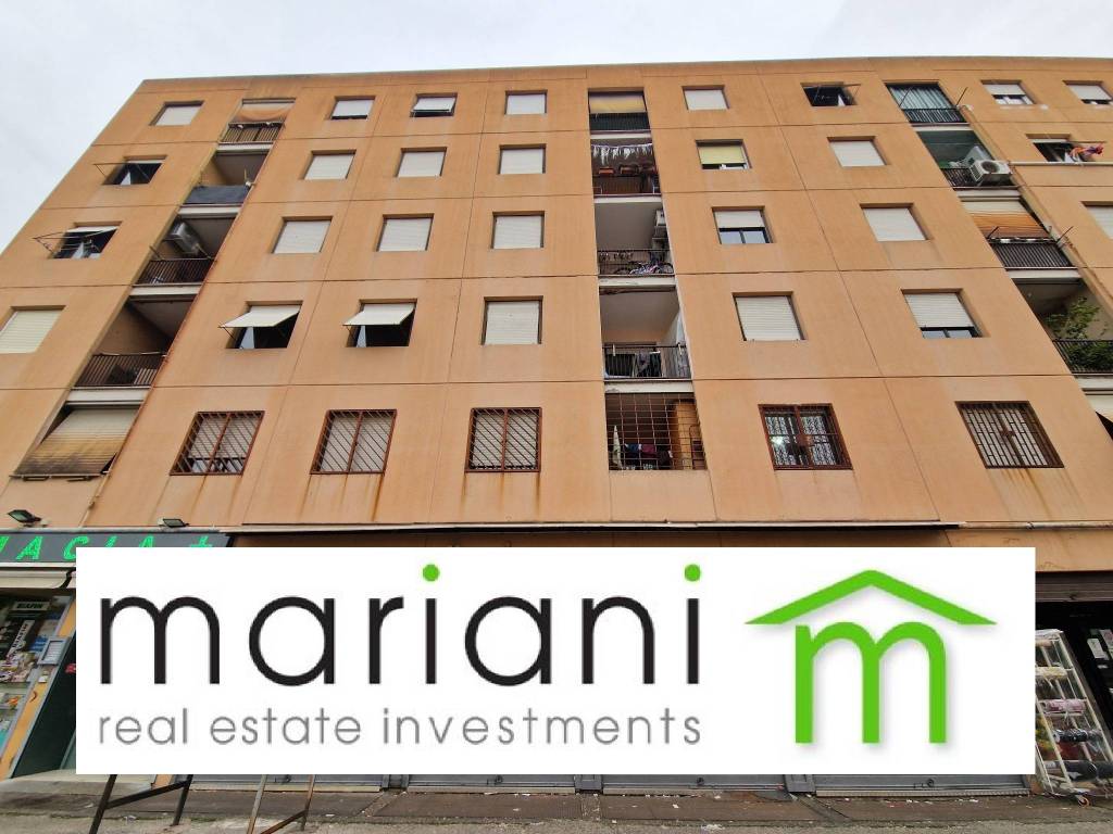 negozio in affitto a Roma in zona Torre Angela