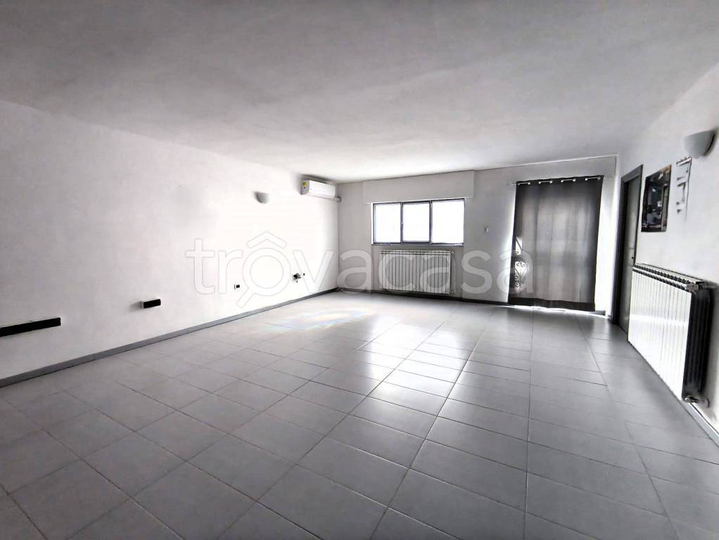 negozio in affitto a Roma in zona Nomentano