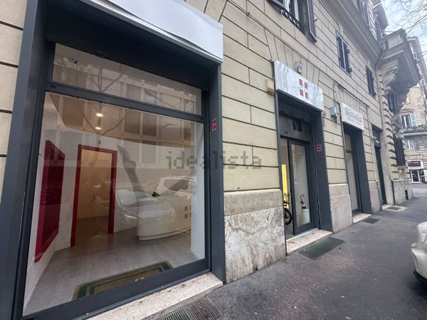 locale commerciale in affitto a Roma in zona Rione Prati