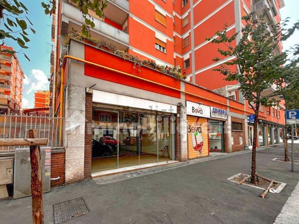 negozio in affitto a Roma in zona Portuense