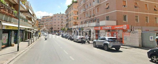 negozio in affitto a Roma in zona Aurelio