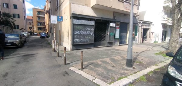 negozio in affitto a Roma in zona Prenestino-Centocelle