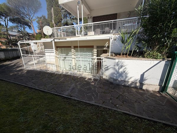 appartamento in affitto a Roma in zona EUR