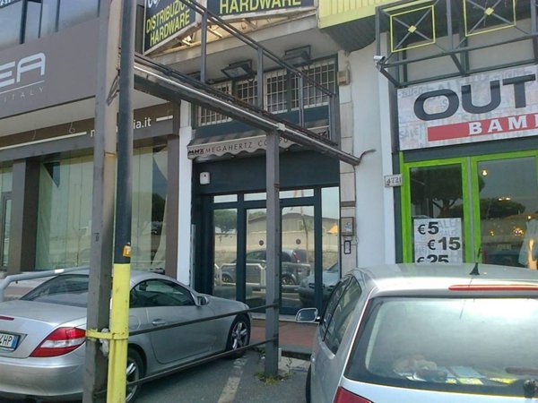 negozio in affitto a Roma in zona Romanina