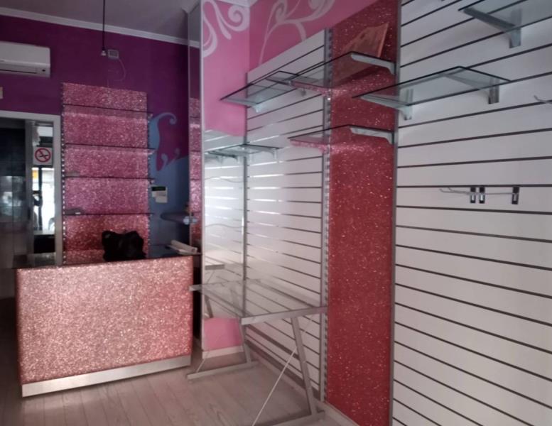 locale commerciale in affitto a Roma in zona Ostia