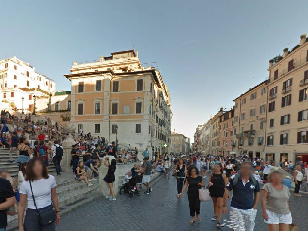 negozio in affitto a Roma in zona Campo Marzio