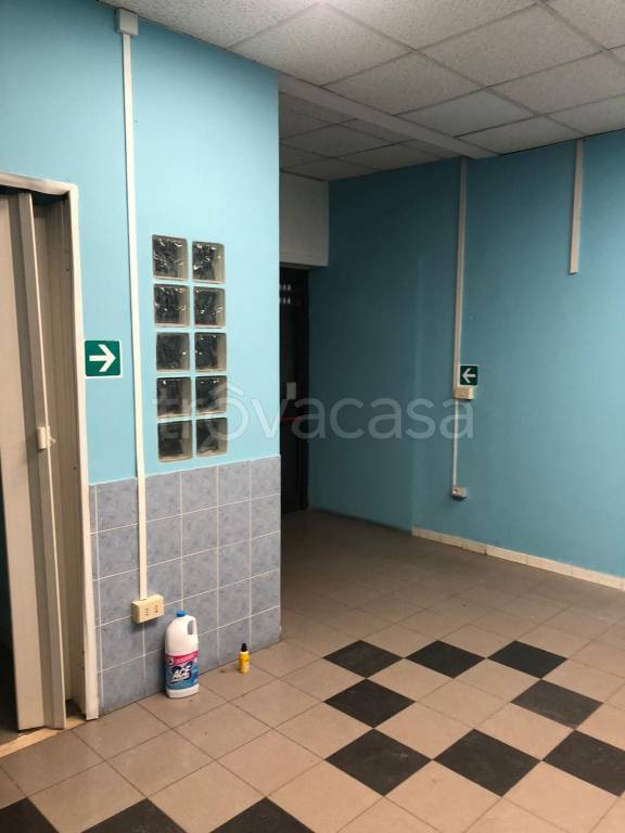 negozio in affitto a Roma in zona Collatino