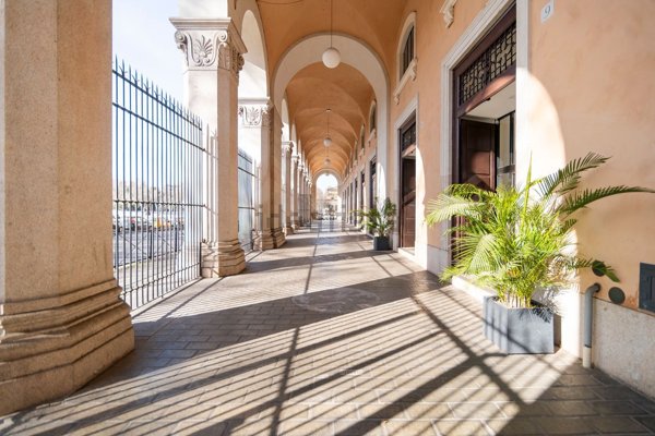 appartamento in affitto a Roma in zona Rione Regola